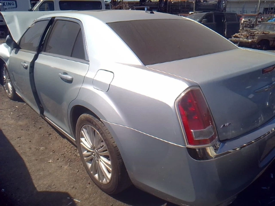 Módulo de control electrónico ECM del motor 3,6 L compatible con 13 300 30217117 Foto 1 de 4