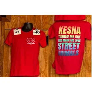 Kesha The Tits Out Tour 2025 TURNED ME GAY AND MADE ME LOVE STREET ANIMAL Shirt - Picture 1 of 4