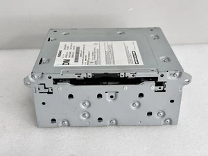 2017 2018 INFINITI QX30 AM FM CD PLAYER OEM 283304HB1C 17 18 - Picture 1 of 9