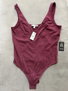 BODY EXPRESS ONE ELEVEN V WIRE TANGA M Nuevo Con Etiquetas Talla Mediana Arándano Top - Imagen 1 de 5