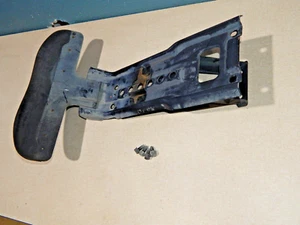 98 99 00 01 02 Isuzu Rodeo Spare Tire Wheel Carrier Bracket - Picture 1 of 5