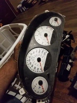 2006 2007 Chrysler Town & Country medidor de velocidade painel de instrumentos - Imagem 1 de 4