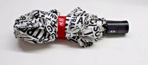 H&M Regenschirm schwarz weiß Welt Städte Reise Druckknopf Regen Regen weggehen - Bild 1 von 1