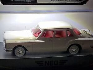 NEO Scale Models 1:43 1960 Plymouth Sedan (822)