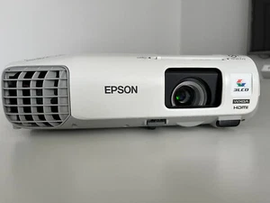 Epson EB-955W Projektor Beamer / Voll funktionsfähig, nur 161h gelaufen - Bild 1 von 3