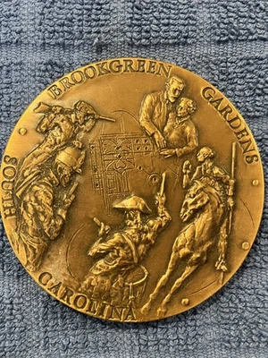 Brookgreen Gardens Medal , Garden Of liberty 2010 By Simon Kogan - Image 1 of 2