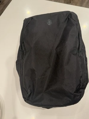 Mochila de viaje Tortuga Pro 40L negra Foto 1 de 4