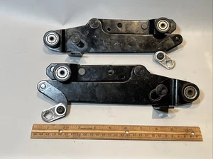 Lazy Boy La-Z Recline Track Roller Bearing Base Guide Bottom Side Bracket (J2) - Picture 1 of 17