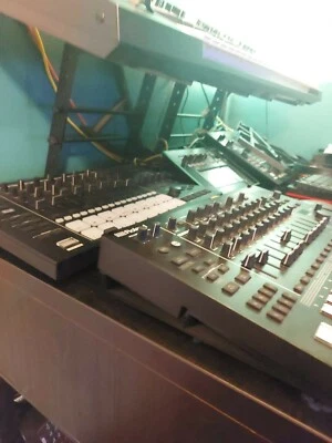 Roland Aira TR-8s MC-707 Raised Desktop Studio Fitted Stand 15° - Image 1 of 4