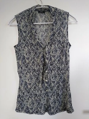 Arco superior semitransparente geométrico sin mangas Esprit M usado una vez Foto 1 de 4