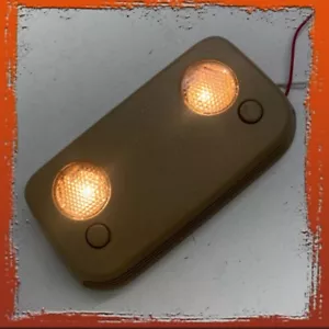 2005 - 2009 FORD MUSTANG COUPE OVERHEAD DOME LIGHTS 05 06 07 08 09 TAN BEIGE P9 - Picture 1 of 20