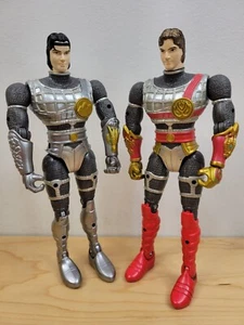 Lote 2 Figuras de Acción Mystic Knights Of Tir Na Nog Bandai 1998 Sueltas De Colección - Imagen 1 de 8