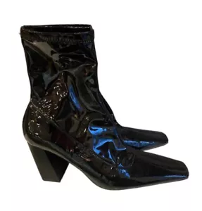 Botas de media pantorrilla de charol negras Zara para dama talla 6 punta cuadrada cómodas - Imagen 1 de 9