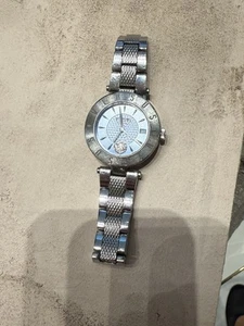 Versace Versus Watch - Picture 1 of 4
