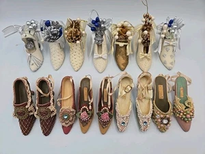 Verschiedene Posten von 16 viktorianischen Weihnachten Urlaub Miniatur Schuhe Harz Ornamente  - Bild 1 von 14