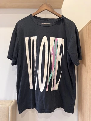 Camiseta Vlone Para Hombres L Azul Marino Manga Corta Cuello Redondo Algodón Vice City EE. UU. Foto 1 de 4
