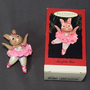 Hallmark Weihnachtsschmuck Stern der Show Hase Kaninchen Ballerina QX6004 1996 - Bild 1 von 12
