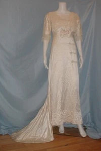 Exquisite Antique Wedding Dress Edwardian 1912 Ivory Satin Real Lace Trim  Train - Picture 1 of 10