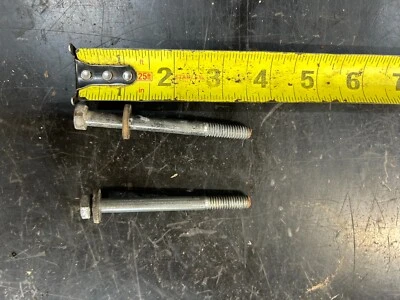 Pernos de arranque Onan P220 20 hp #31-20OE01 Foto 1 de 4