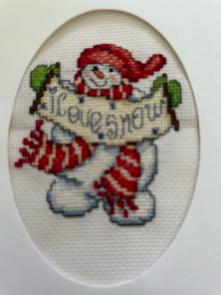 TARJETA PUNTO DE CRUZ TERMINADA COMPLETA ''BIENVENIDO MUÑECO DE NIEVE"" Foto 1 de 1