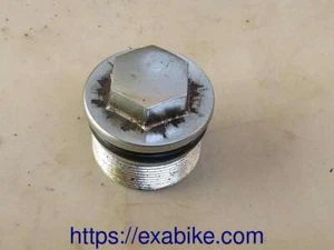 bouchon de fourche pour Honda CM 125 C de 1982 a 1999 - Picture 1 of 1