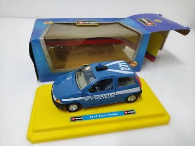 Modellino auto scala 1:24 Fiat Punto Polizia Burago collezione  - Immagine 1 di 4
