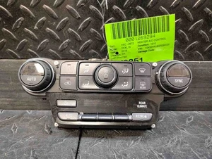 15-16 Yukon Xl1500 Heater Controls 23251608 dash mounted - Picture 1 of 5