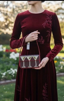 🍸NWT Anthropologie Fiona 3 Beaded Martini Bag Small - Image 1 of 4