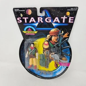 Hasbro Stargate Skaara Rebel Leader Action Figure W/Shooting Rebel Launcher NEW - Picture 1 of 3