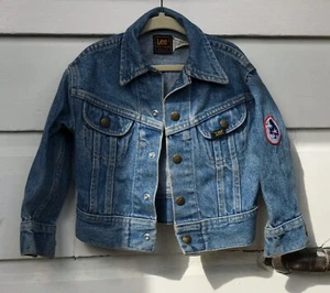 Vintage Kid’s Lee Denim Jacket Made in USA w/ Vtg Mickey Mouse Patches Size 4 - Picture 1 of 11