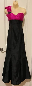 Sherri Hill One Shoulder Hot Pink/ Black Gown Dress Sz 2-VERY CUTE & STYLISH- - Picture 1 of 12