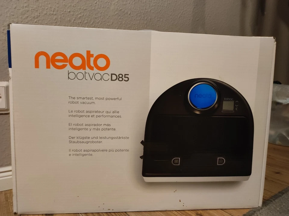 Neato Robotics Botvac D85 Saugroboter mit Ladestation & L29427356720792977240690 - Bild 1 von 4