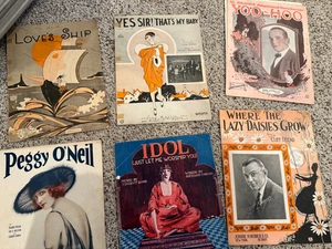 Lot of Assorted Sheet Music Various Songs and Artists. Early to Mid 1900s - Picture 1 of 16