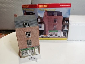 Hornby Skaledale "The Pharmacy" R9768. With box.My Ref. (B78). - Picture 1 of 16