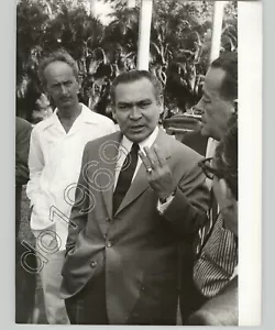 OUSTED CUBAN Pres. Batista in Lissabon, Portugal 1958 Vintage Pressefoto Kalter Krieg - Bild 1 von 2