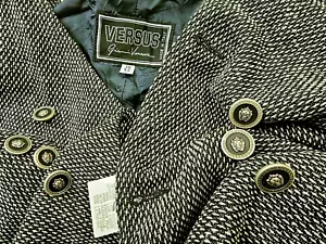 *HOT ITALY UNISEX VERSUS GIANNI VERSACE VIRGIN WOOL BEIGE BLACK VEST Jacket 38 S - Picture 1 of 17
