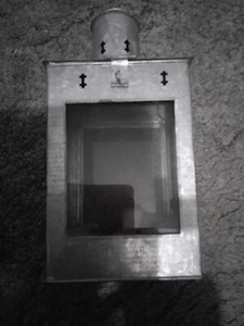 Vintage decirative metal and glass lantern - Picture 1 of 6