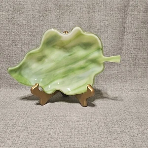 MCM Style Green Swirl Art Glass Leaf Candy Dish. - Picture 1 of 5