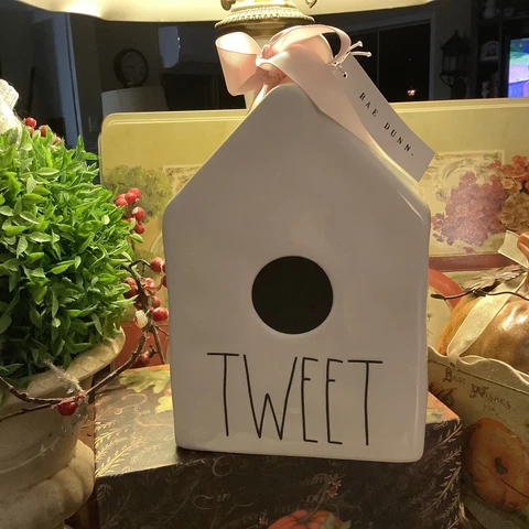 Rae Dunn~”TWEET”~Birdhouse w/Clean Out~New w/Tag~Pink Ribbon~FREE SHIPPING~CUTE~ Cover