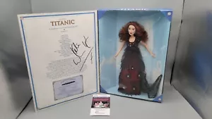 Bambola firmata KATE WINSLET Titanic Rose 1998 di persona AUTOGRAFO JSA prova esatta - Foto 1 di 12