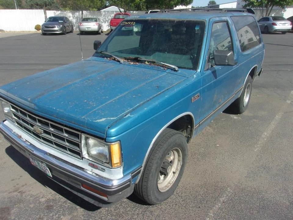 Engine ECM Electronic Spark Control 6-262 Fits 85-95 CHEVROLET 20 VAN 30615784 Foto 1 de 4