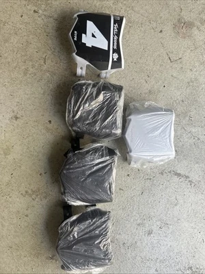 Motocutz Plates - Image 1 of 4