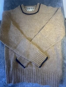 Ricki Vintage 100% Wool Sweater Size Medium Classic Warm Cozy - Picture 1 of 8