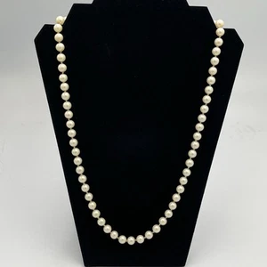 Freshwater Cultured Pearl Necklace 7.9 mm White - Picture 1 of 4