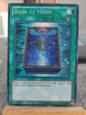 BOOK OF MOON - LCYW-EN270 Secret Rare / Englisch Near Mint unl. - Bild 1 von 2