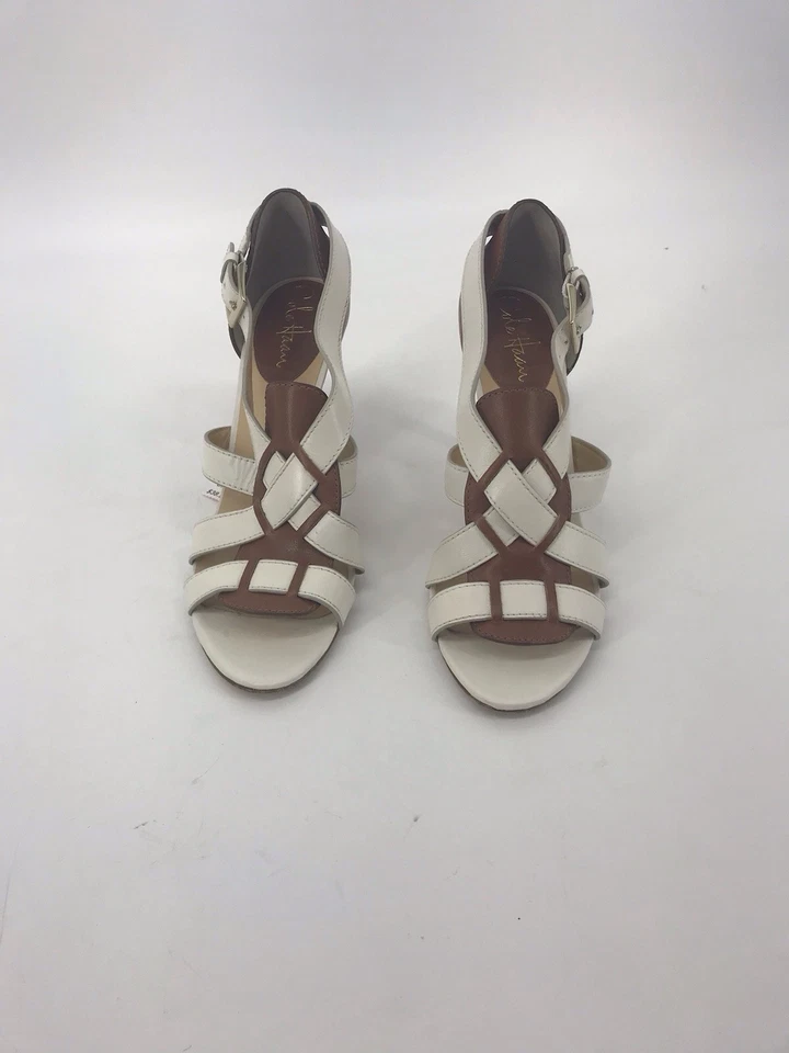 Sandalia Cole Haan de segunda mano para mujer con tacón blanco y marrón punta abierta talla 7,5 B Foto 1 de 4