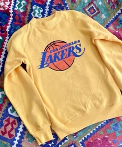 Vntg Women’s 80s Los Angeles Lakers Bassett Walker Yellow Crewneck Sweatshirt - Picture 1 of 9