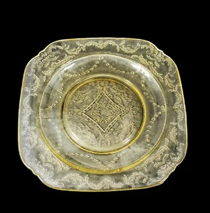 Vintage Federal Depression Glass Amber Yellow Madrid Pattern Plates - Picture 1 of 12