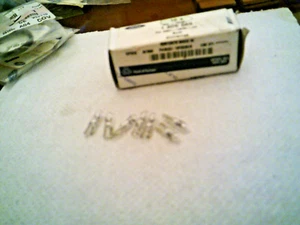 job lot x7 genuine ford capless bulbs - Picture 1 of 2