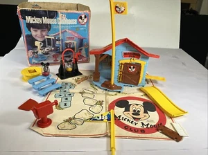 1976 Hasbro MICKEY MOUSE CLUBHOUSE in the orig box. See Pics for Pieces Included - Picture 1 of 13